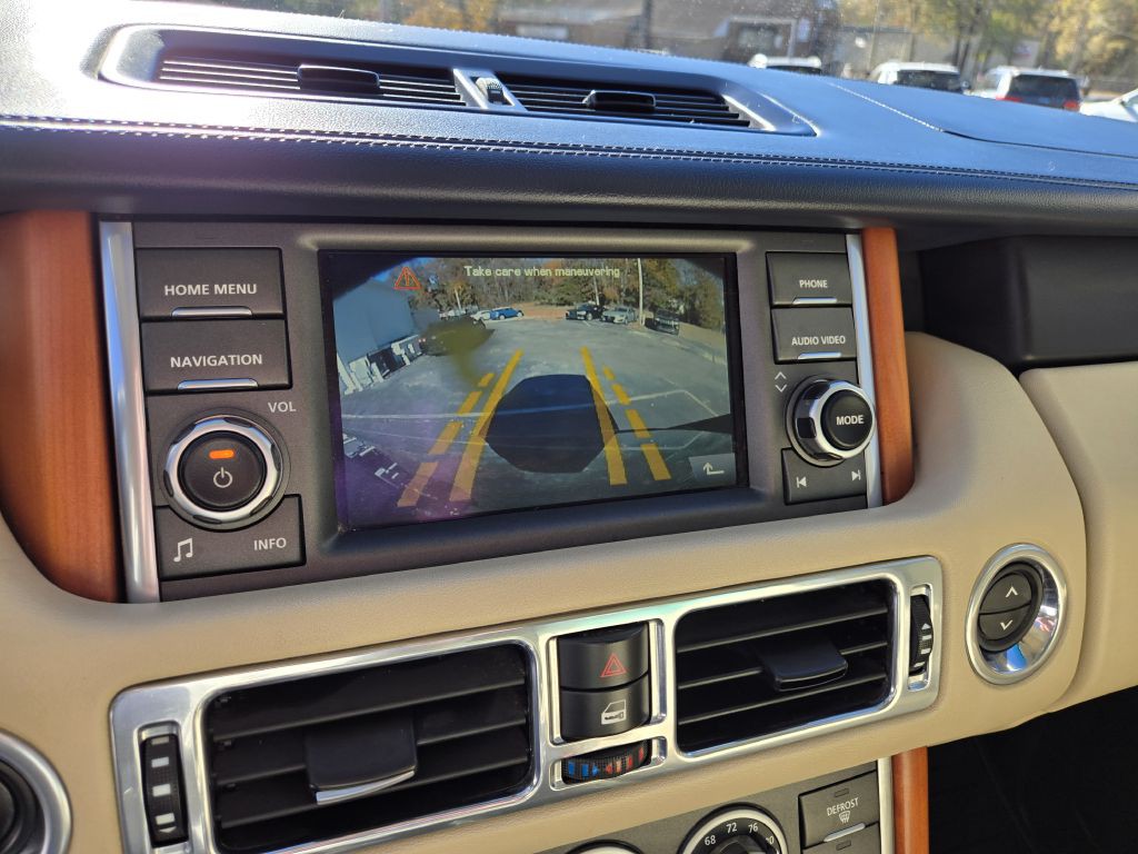 2011 Land Rover Range Rover Image 19