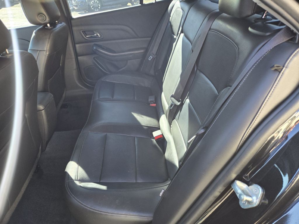 2015 Chevrolet Malibu Image 11