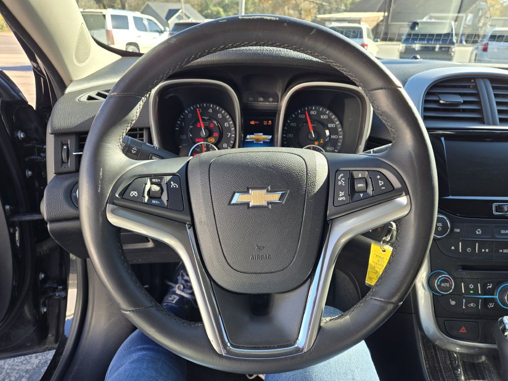 2015 Chevrolet Malibu Image 13