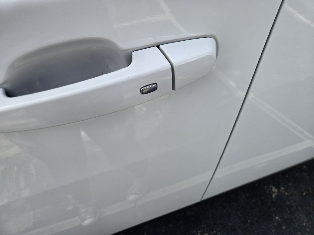 2018 Chevrolet Traverse Image 9