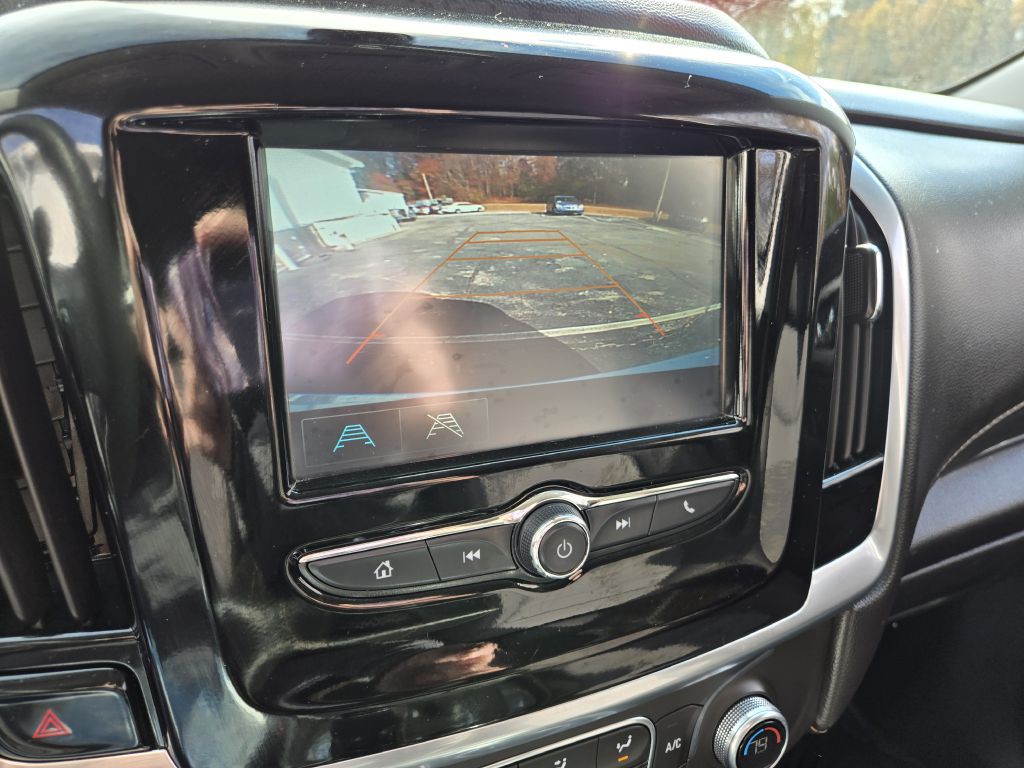 2018 Chevrolet Traverse Image 17