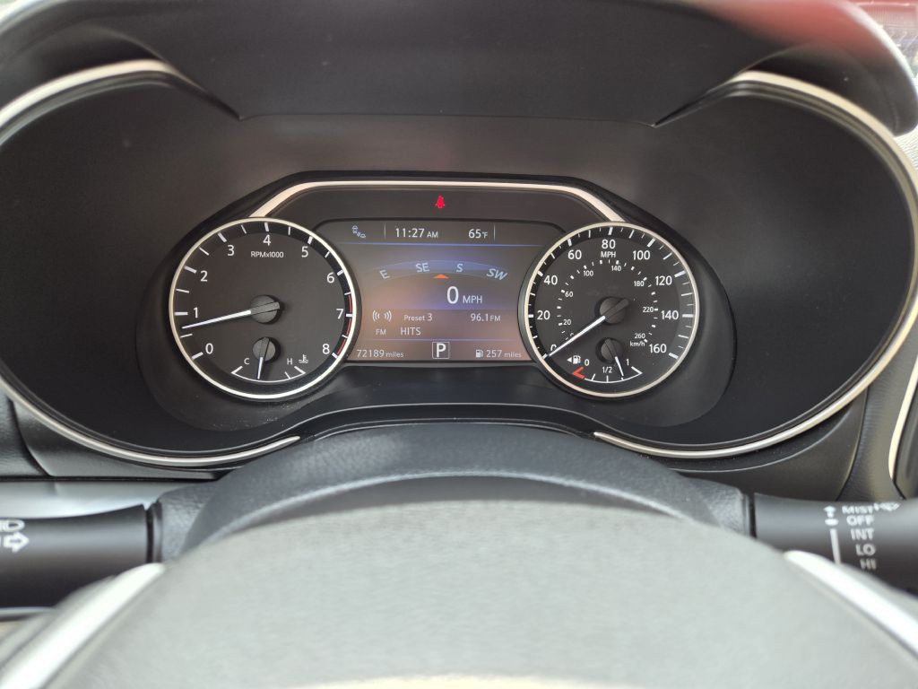 2019 Nissan Maxima Image 13