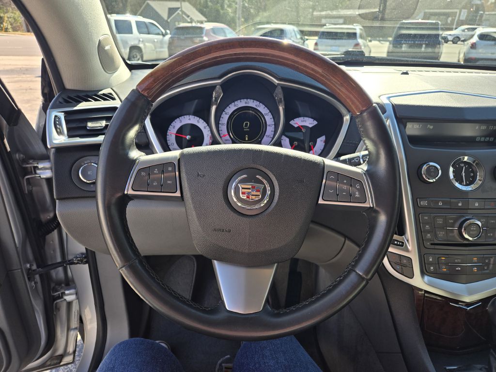 2011 Cadillac SRX Image 13