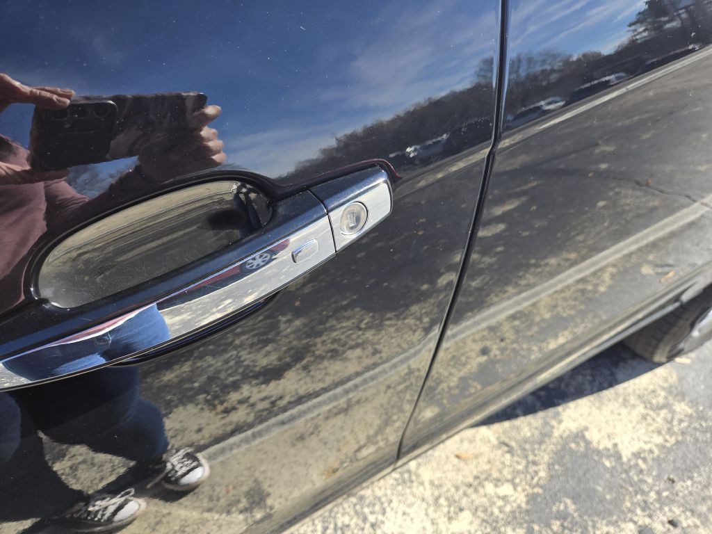 2013 Cadillac SRX Image 8