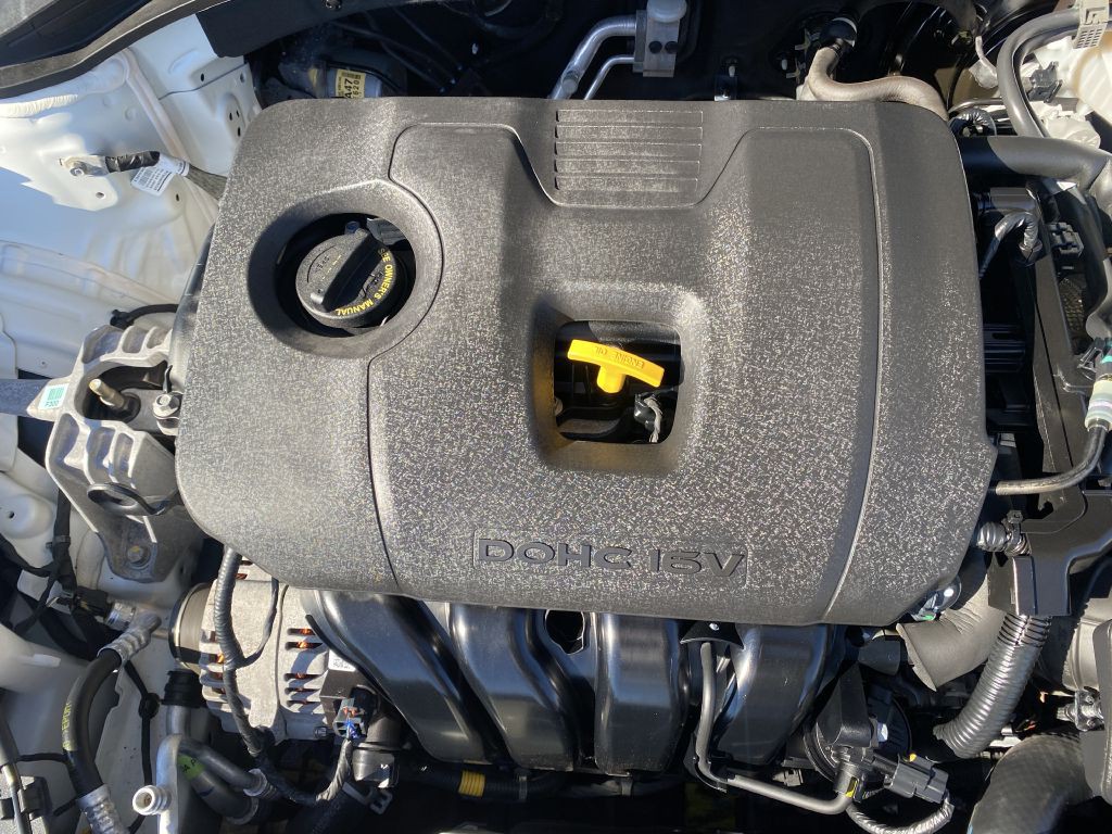 2020 Hyundai Elantra Image 19