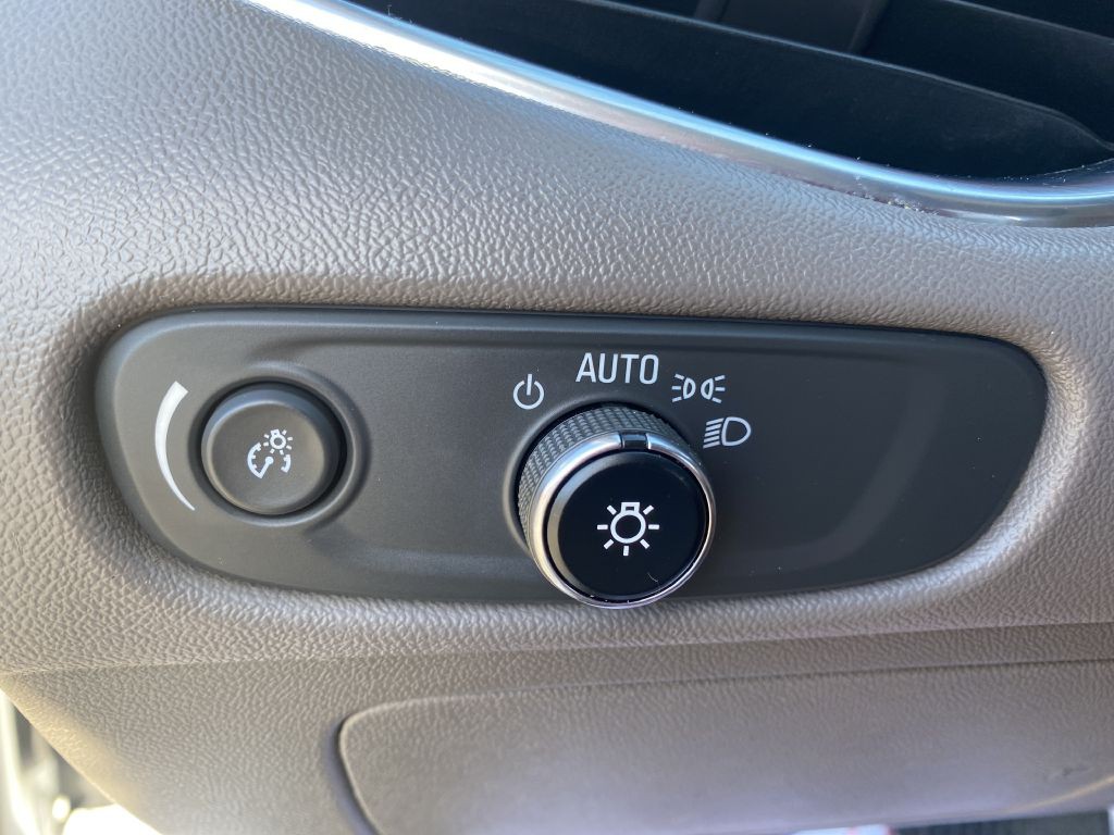 2016 Chevrolet Malibu Image 6