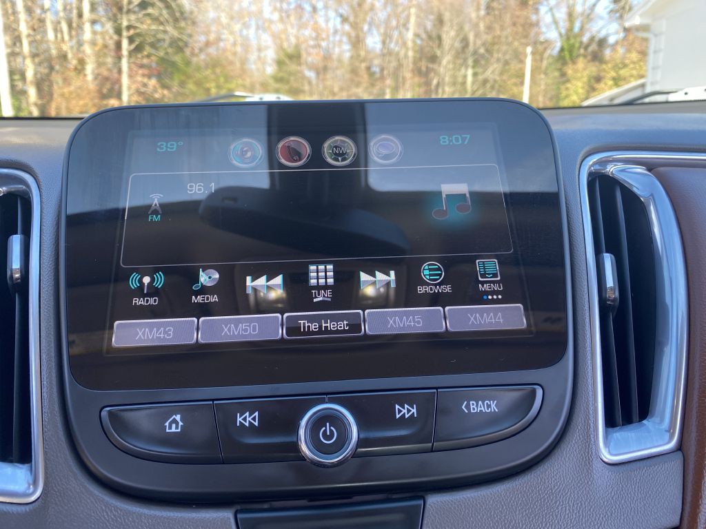 2016 Chevrolet Malibu Image 10