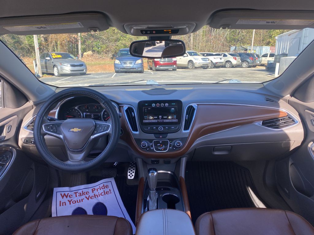 2016 Chevrolet Malibu Image 17