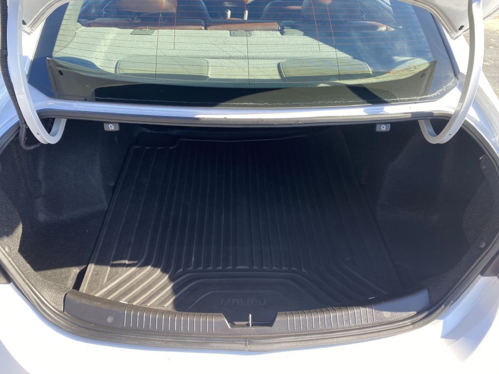 2016 Chevrolet Malibu Image 19