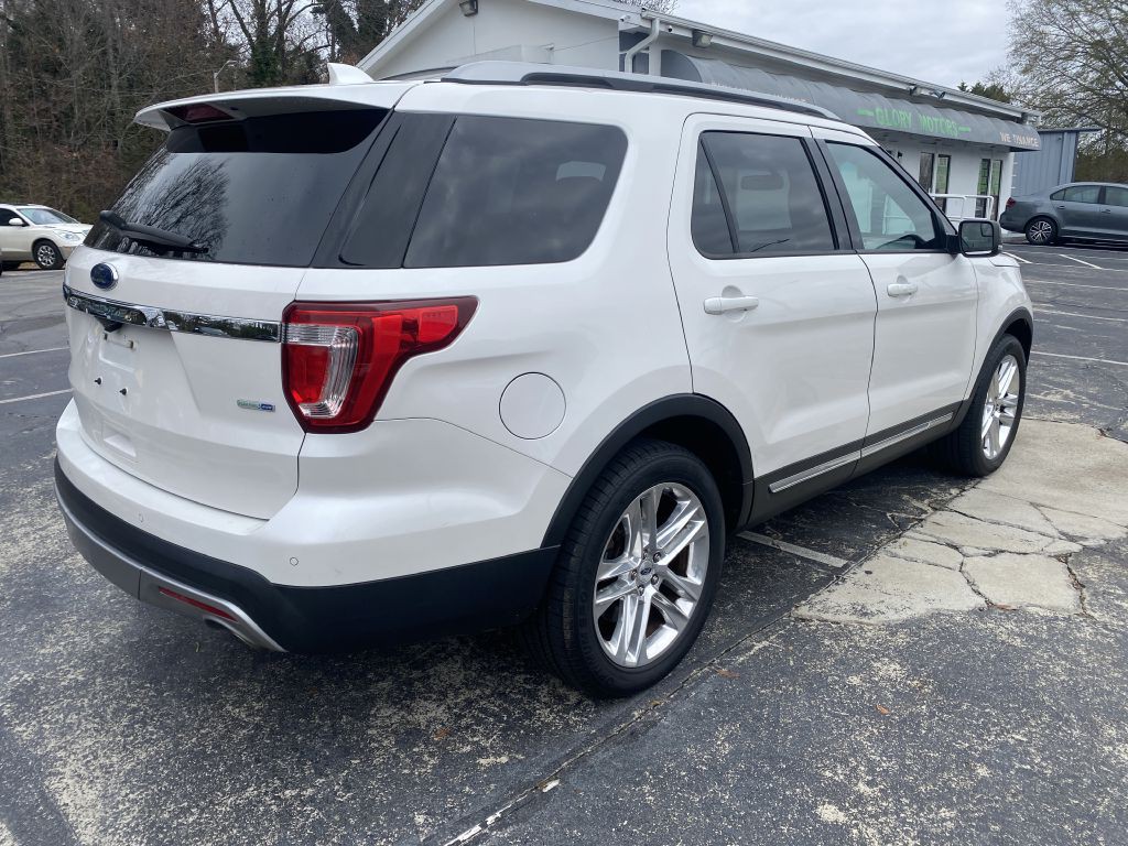 2016 Ford Explorer Image 3