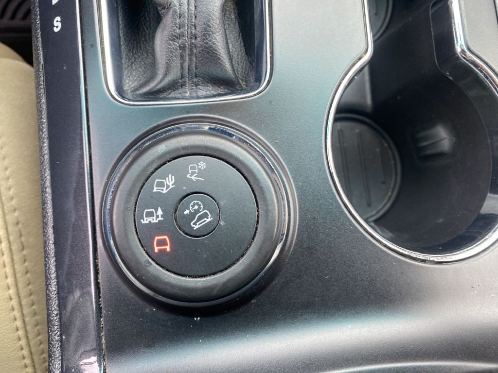 2016 Ford Explorer Image 21