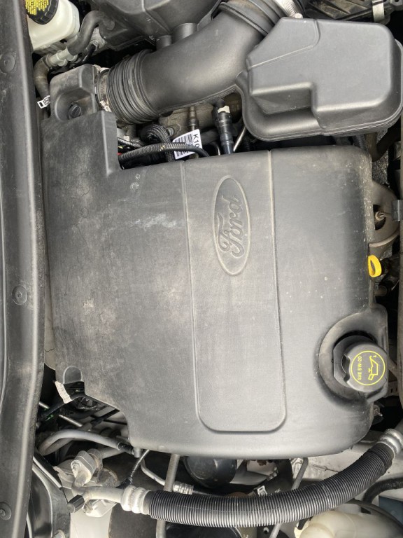 2016 Ford Explorer Image 36