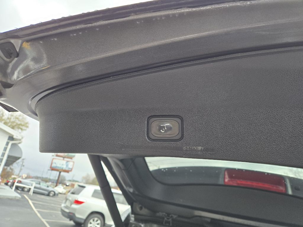 2016 Ford Explorer Image 10