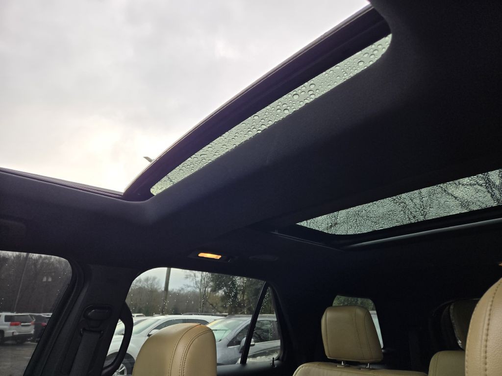 2016 Ford Explorer Image 20
