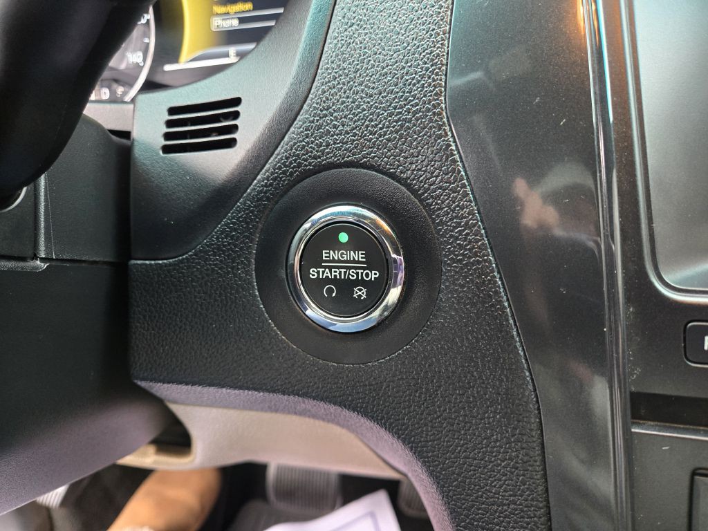 2016 Ford Explorer Image 24