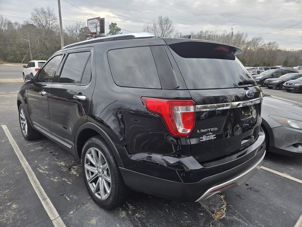2017 Ford Explorer Image 5