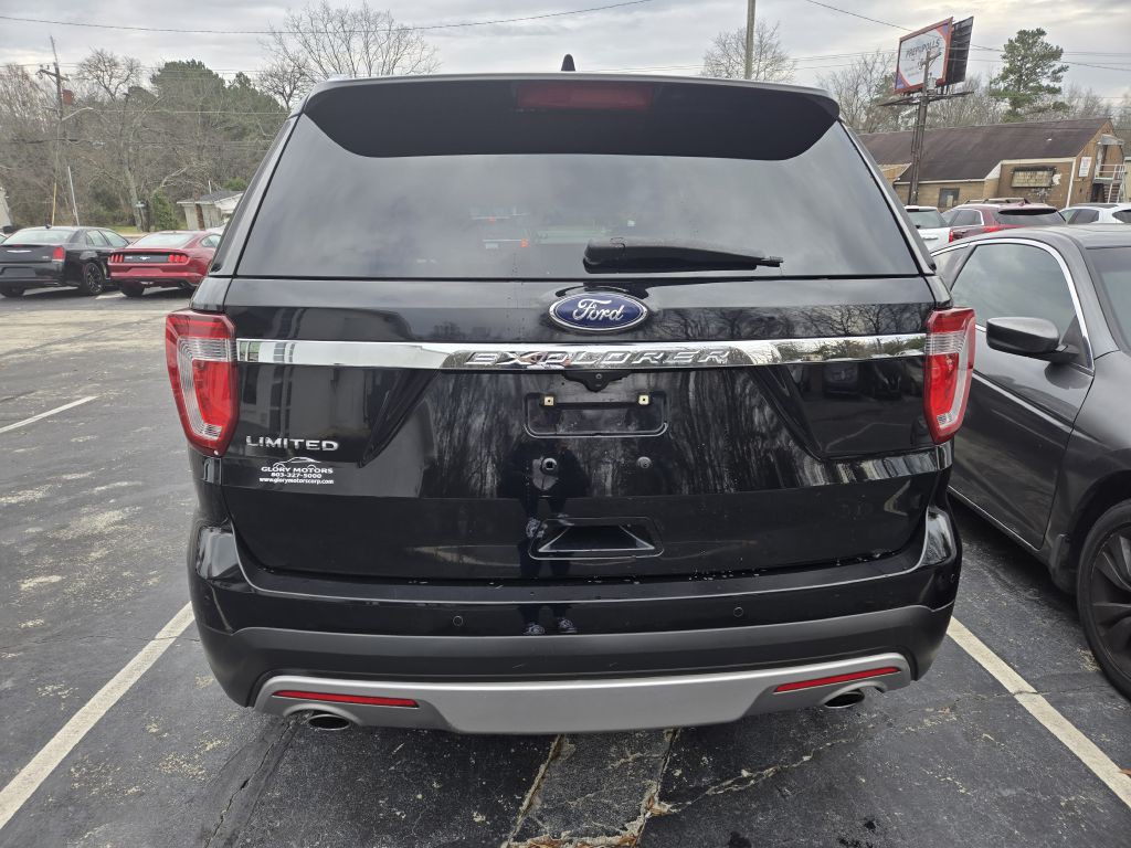 2017 Ford Explorer Image 6