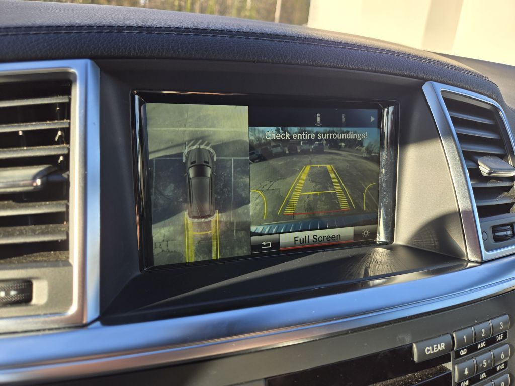 2015 Mercedes-Benz GL-Class Image 26