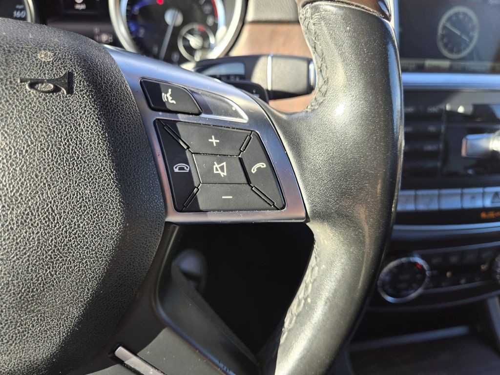 2015 Mercedes-Benz GL-Class Image 29