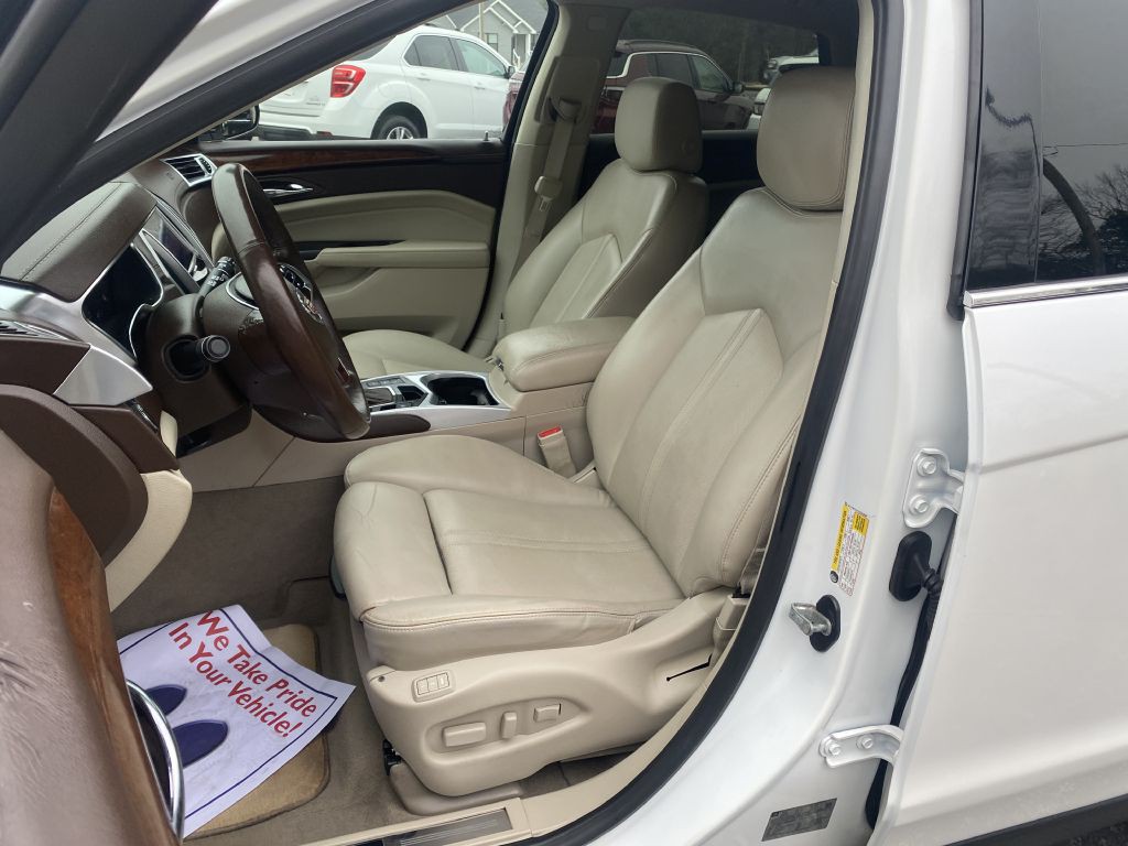 2016 Cadillac SRX Image 8