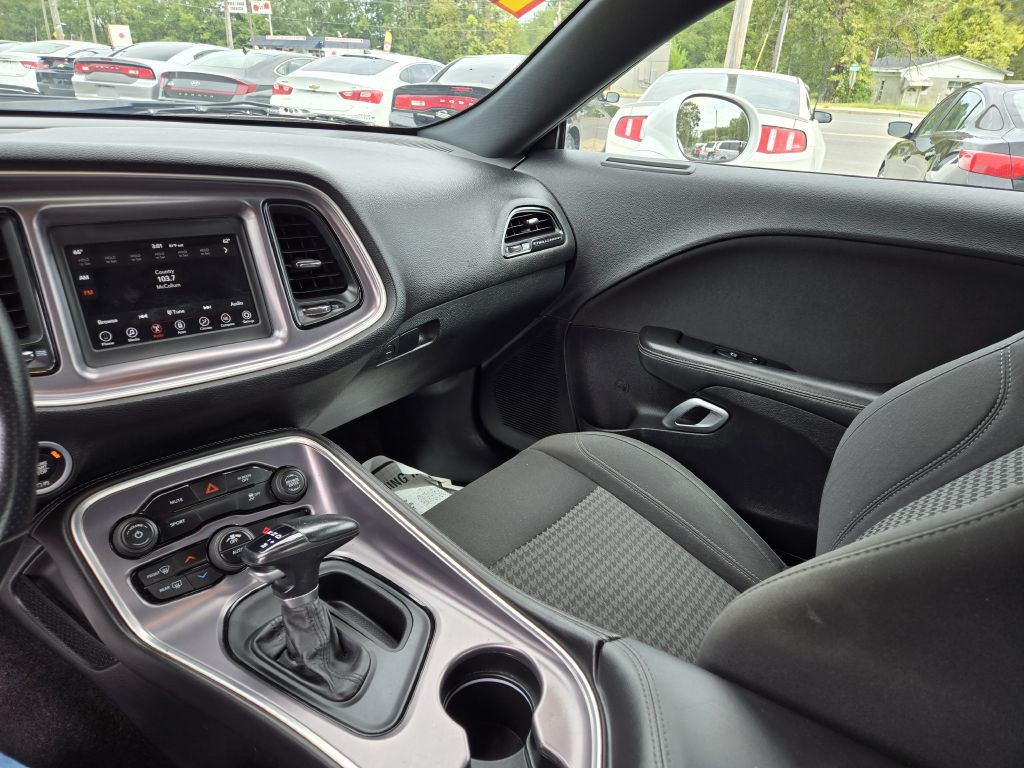 2019 Dodge Challenger Image 14