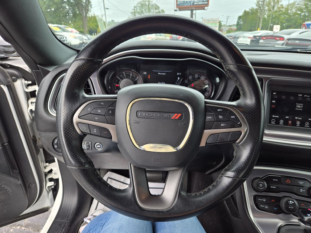 2019 Dodge Challenger Image 16