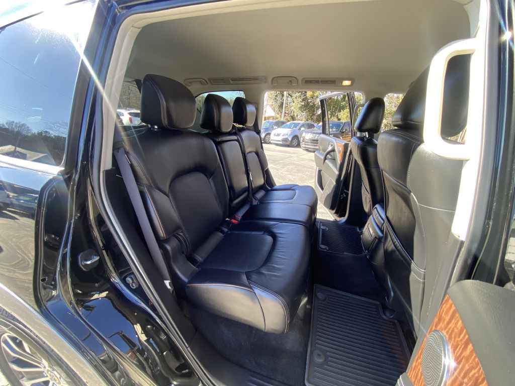 2020 Nissan Armada Image 30