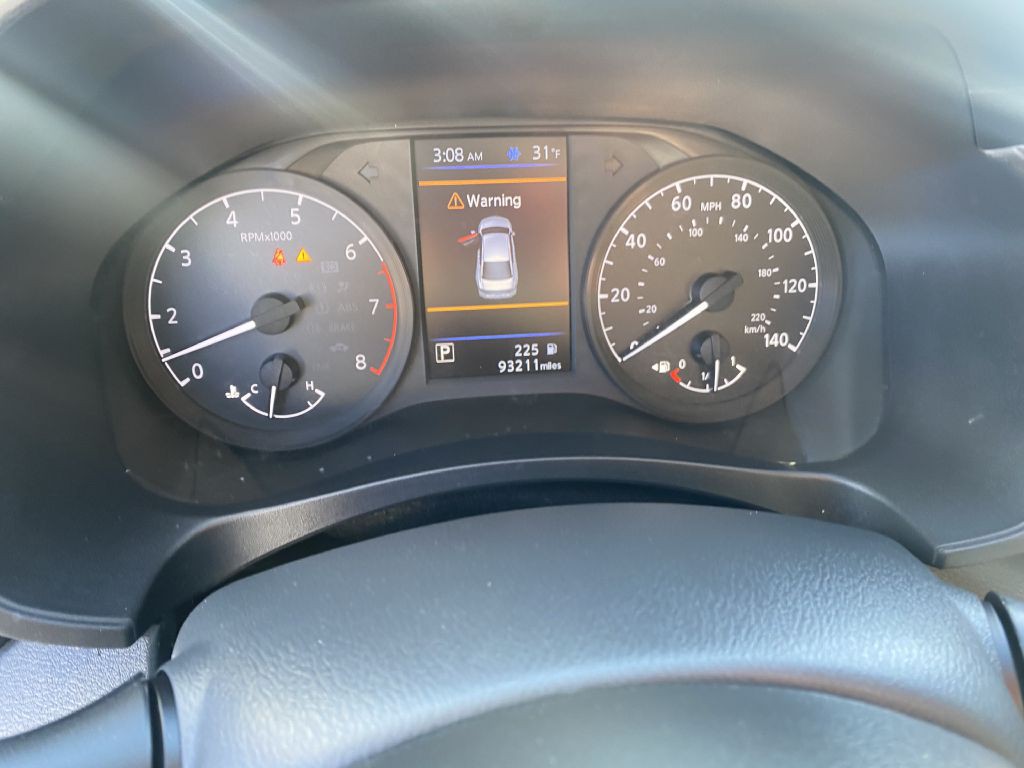 2024 Nissan Altima Image 8