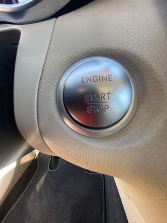 2019 Mercedes-Benz GLC-Class Image 19