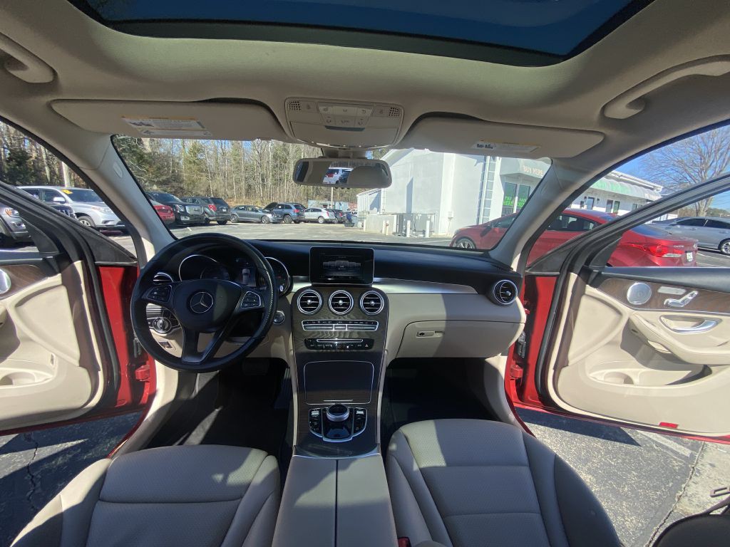 2019 Mercedes-Benz GLC-Class Image 26