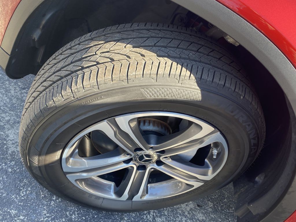 2019 Mercedes-Benz GLC-Class Image 33