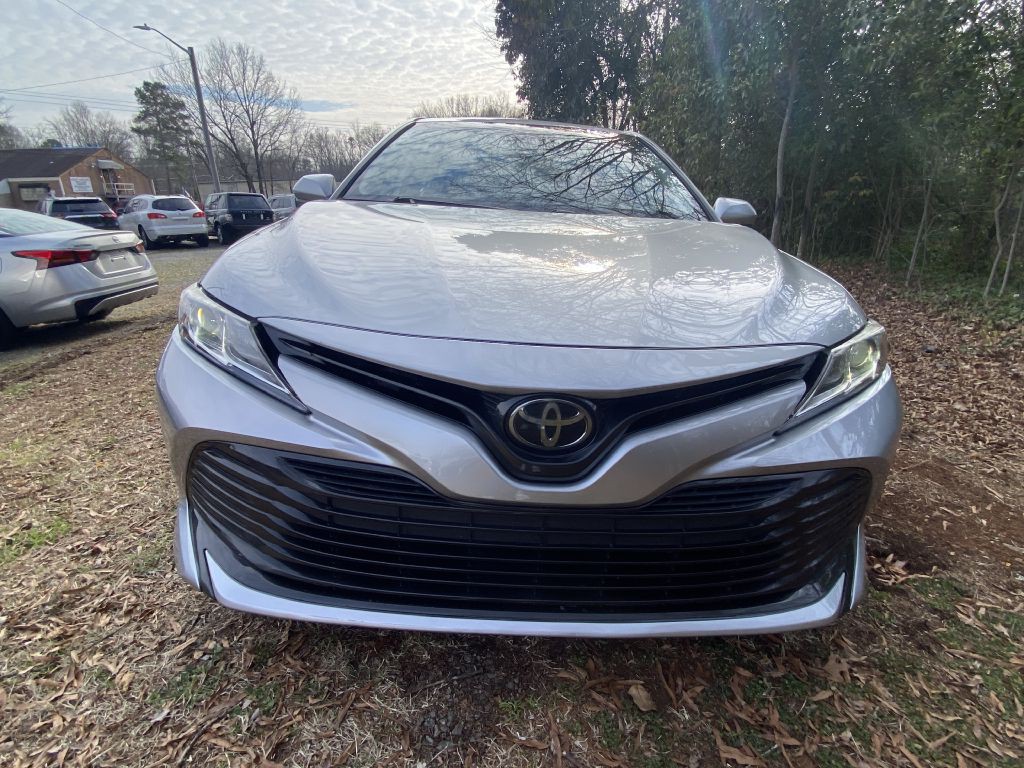 2019 Toyota Camry Image 6