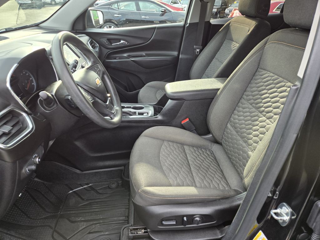 2018 Chevrolet Equinox Image 11