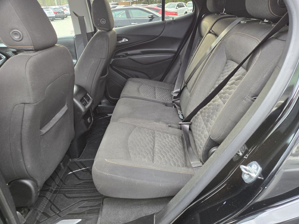 2018 Chevrolet Equinox Image 12