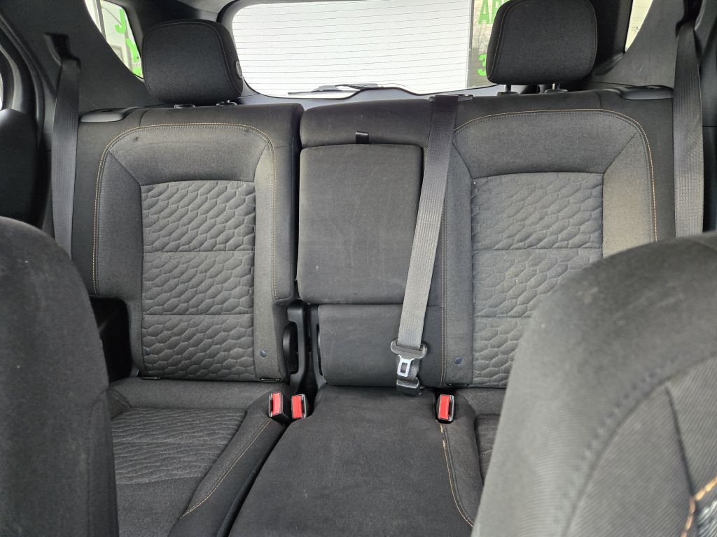 2018 Chevrolet Equinox Image 13