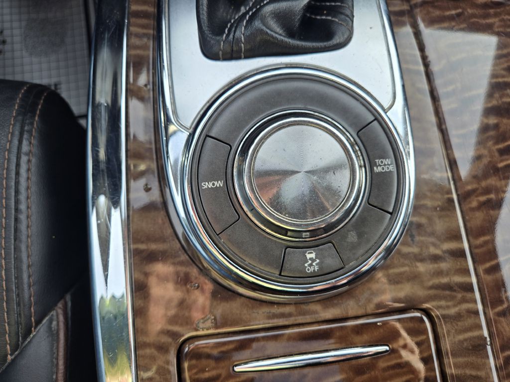 2019 Nissan Armada Image 26