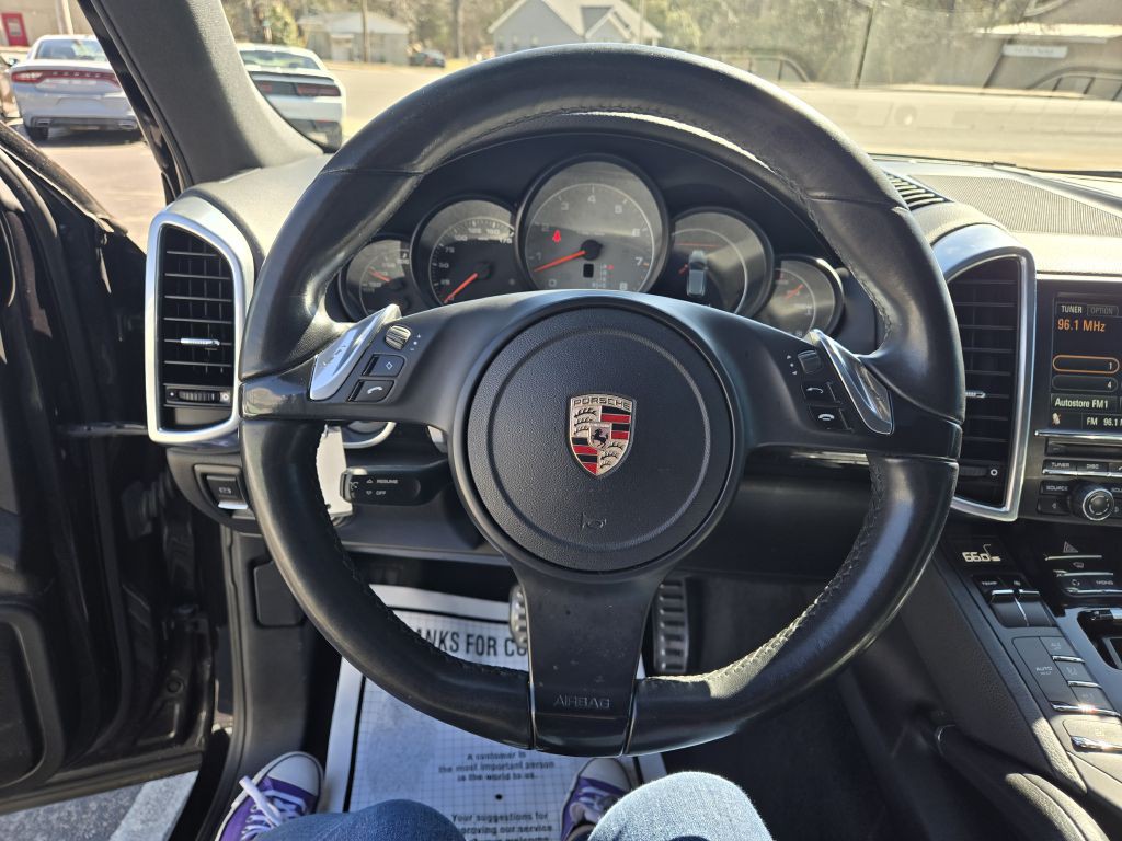 2012 Porsche Cayenne Image 15