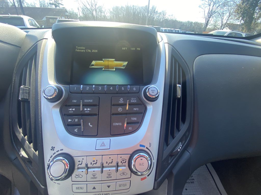 2017 Chevrolet Equinox Image 14