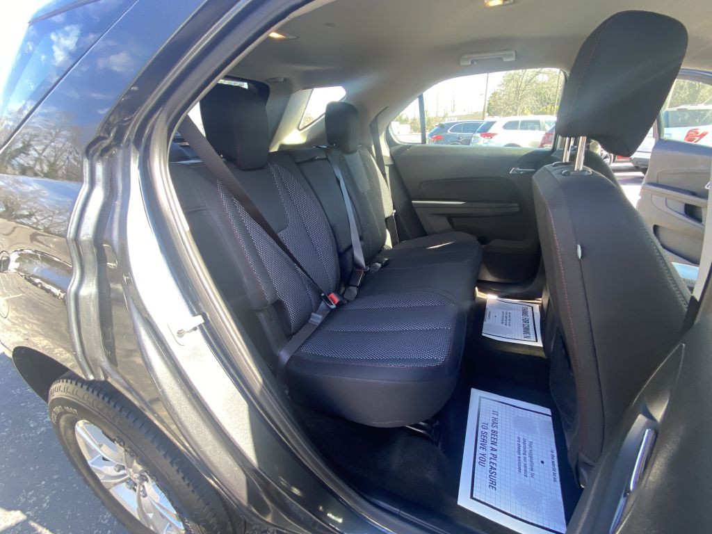 2017 Chevrolet Equinox Image 19