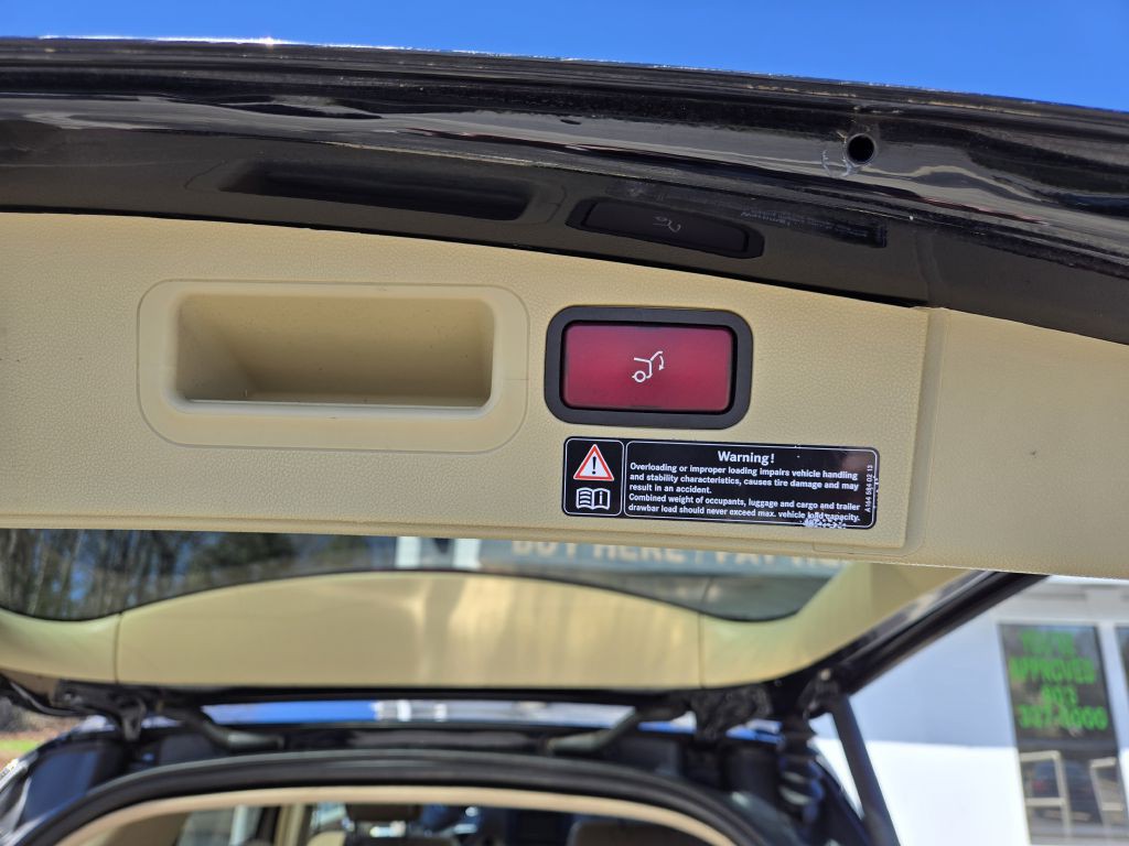 2009 Mercedes-Benz M-Class Image 9