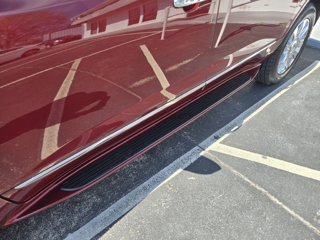 2017 Buick Enclave Image 28