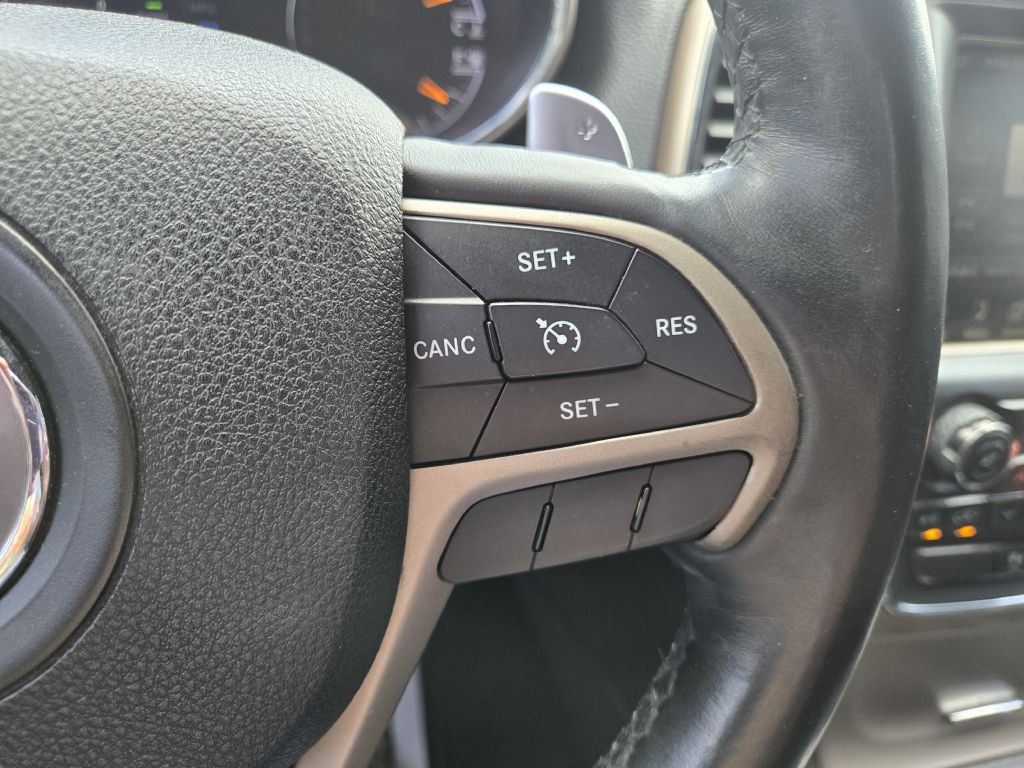 2014 Jeep Grand Cherokee Image 18