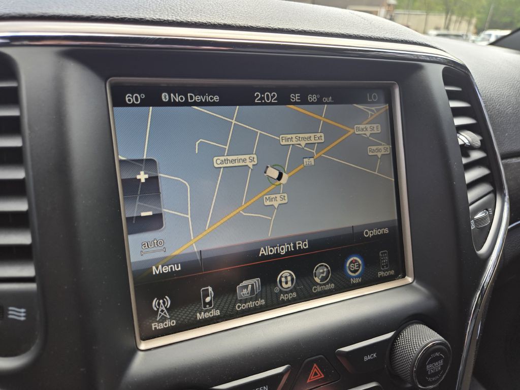 2014 Jeep Grand Cherokee Image 24