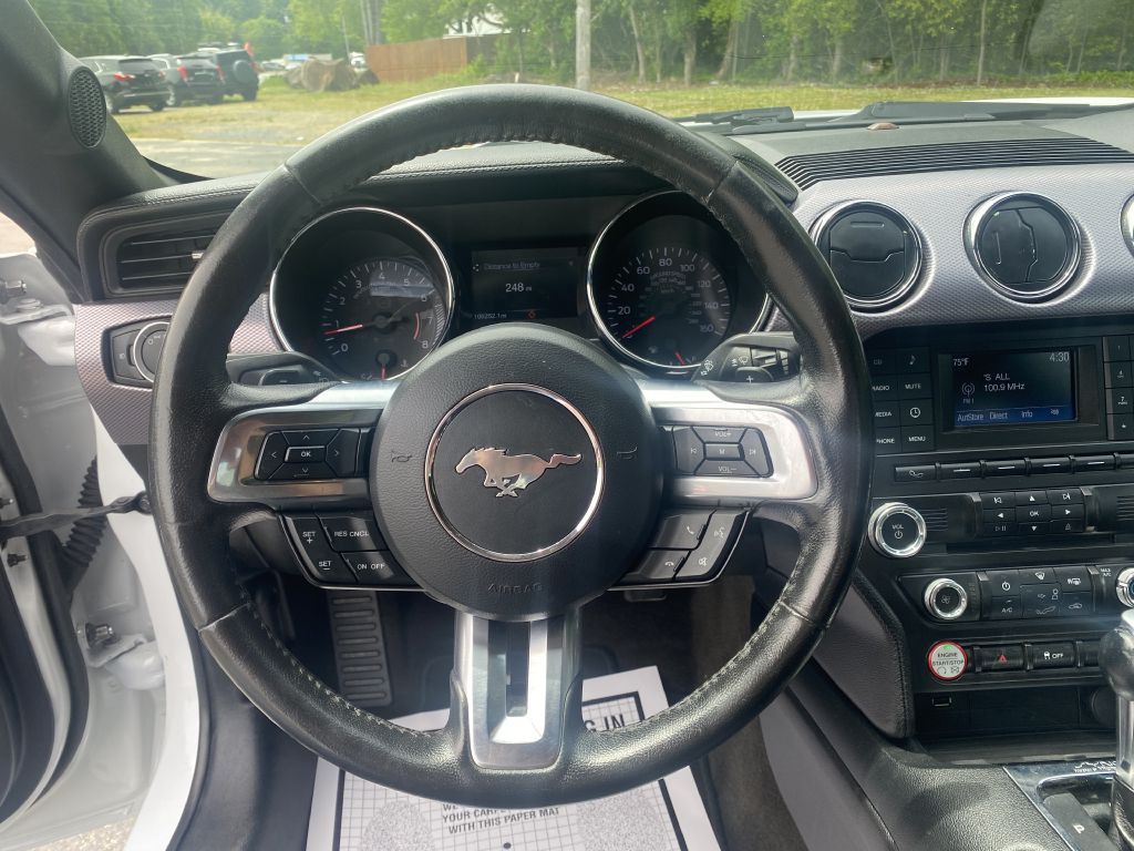 2015 Ford Mustang Image 11