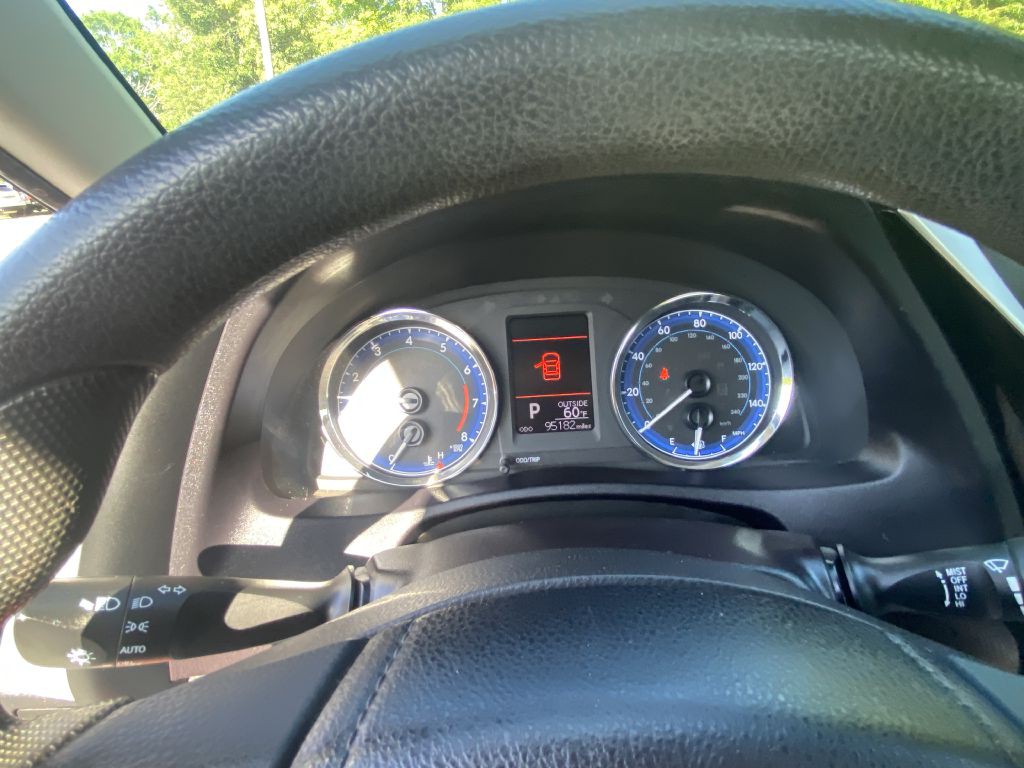 2019 Toyota Corolla Image 8