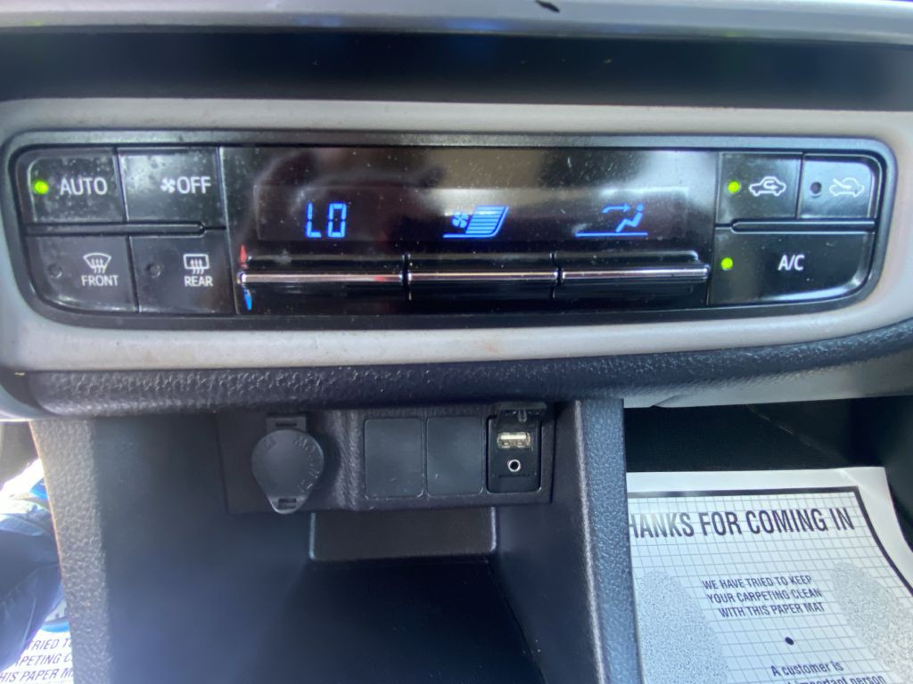 2019 Toyota Corolla Image 12