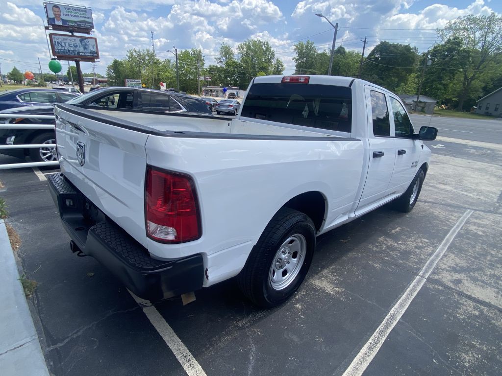 2017 RAM 1500 Image 6