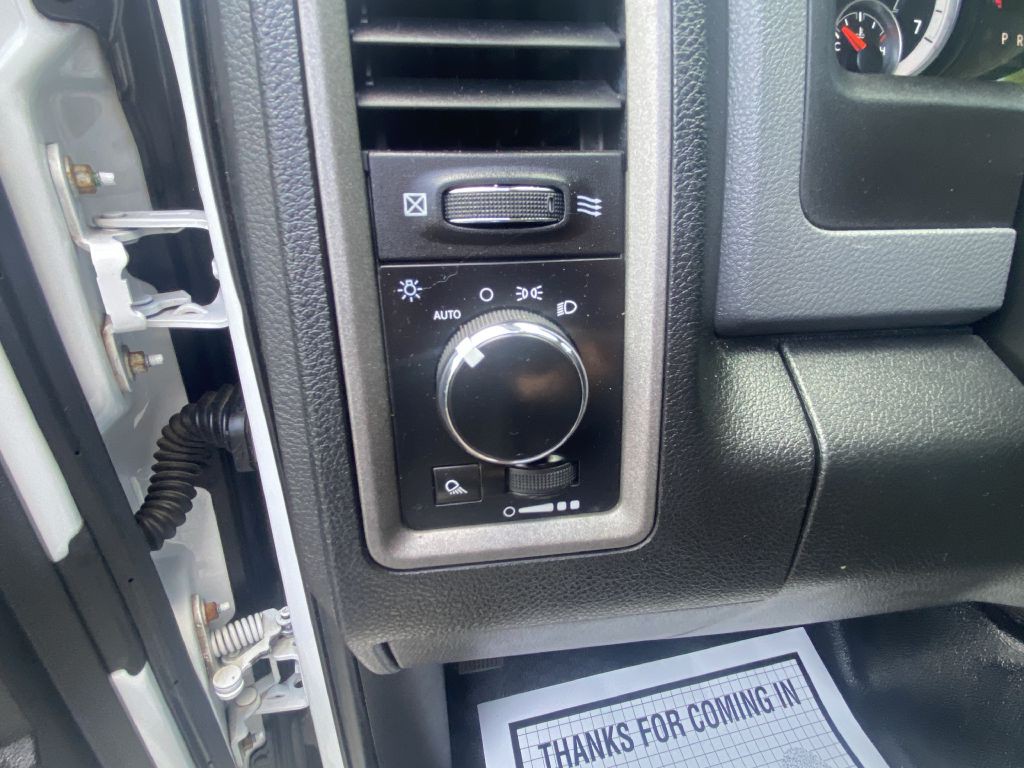 2017 RAM 1500 Image 10