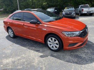 Image for 2019 Volkswagen Jetta R-line ID: 7397129