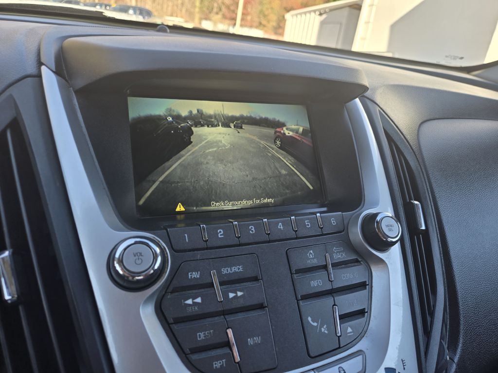 2013 Chevrolet Equinox Image 17